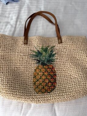 Straw bag